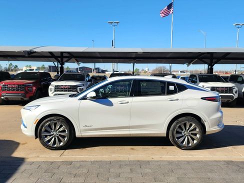 New 2026 Buick Envista Avenir image 7