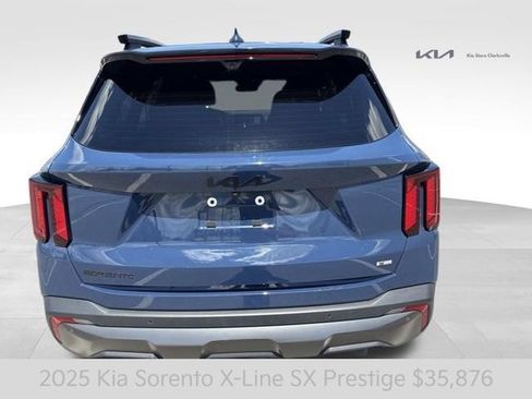 Certified 2025 Kia Sorento SX Prestige AWD/4WD image 7