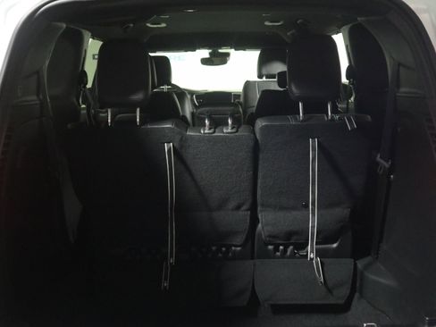 New 2026 Chrysler Pacifica Select image 8