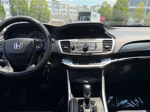 Used 2015 Honda Accord Sport image 23