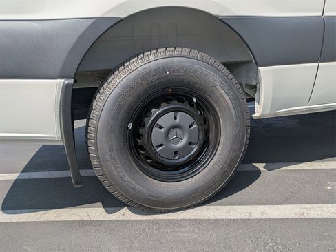 New 2025 Mercedes-Benz Sprinter 2500 image 13