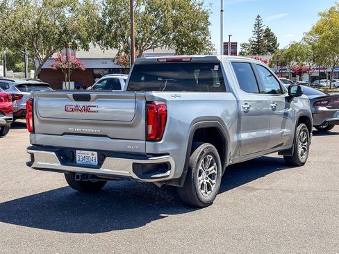 Used 2025 GMC Sierra 1500 SLT AWD/4WD image 4