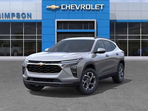 New 2026 Chevrolet Trax LT w/ Driver Confidence Package image 30