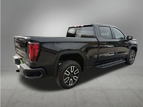 Used 2023 GMC Sierra 1500 AT4 w/ Technology Package image 5