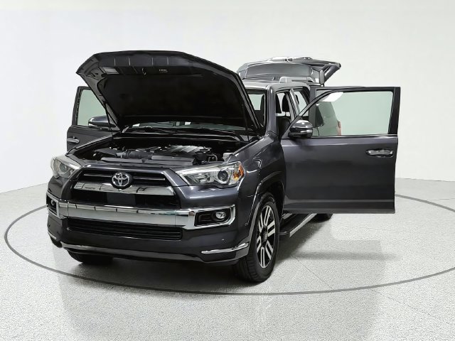 Used 2021 Toyota 4Runner Limited RWD image 10
