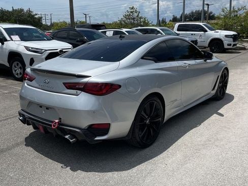 Used 2020 INFINITI Q60 Red Sport 400 AWD/4WD image 4