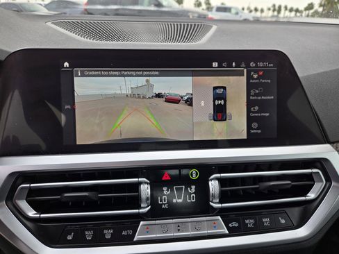 Used 2022 BMW M4 xDrive Competition w/ M Carbon Exterior Package image 10