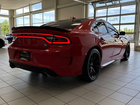 Used 2019 Dodge Charger Scat Pack w/ Dynamics Package RWD image 67