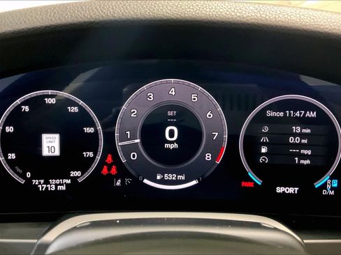 Used 2025 Porsche 911 Carrera image 25