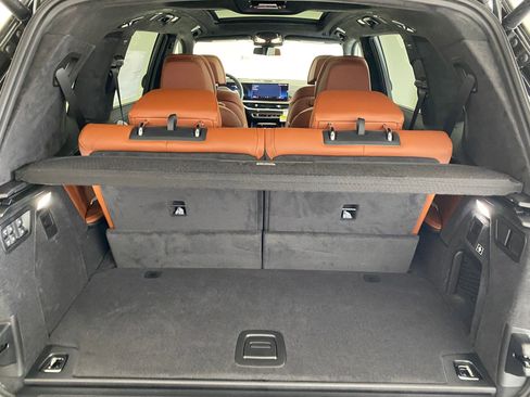 New 2026 BMW X7 M60i image 30