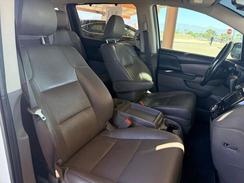 Used 2015 Honda Odyssey EX-L image 18