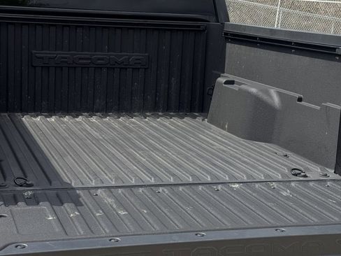 Used 2024 Toyota Tacoma SR image 29