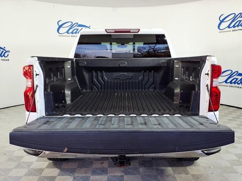 Used 2020 Chevrolet Silverado 1500 LT w/ Texas Edition image 5
