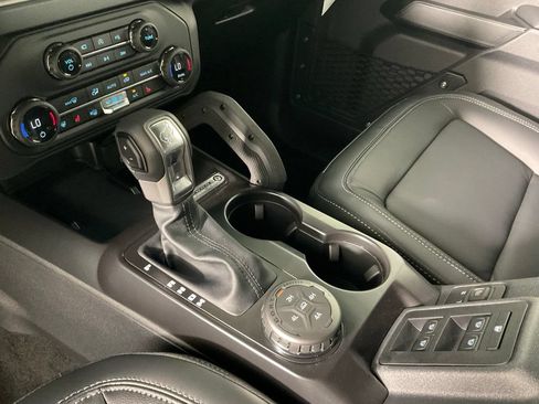 New 2026 Ford Bronco Outer Banks w/ Sasquatch Package AWD/4WD image 19