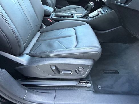 Used 2022 Audi Q3 2.0T Premium Plus image 48