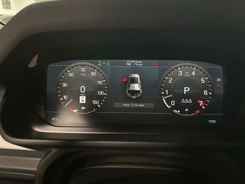Used 2023 Land Rover Defender 110 S AWD/4WD image 16