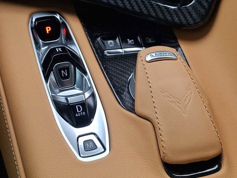 Used 2021 Chevrolet Corvette Stingray Preferred Cpe w/ Z51 Performance Package image 14