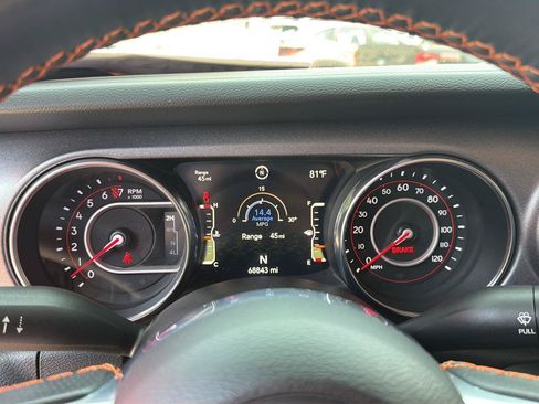 Used 2021 Jeep Gladiator Mojave AWD/4WD image 23