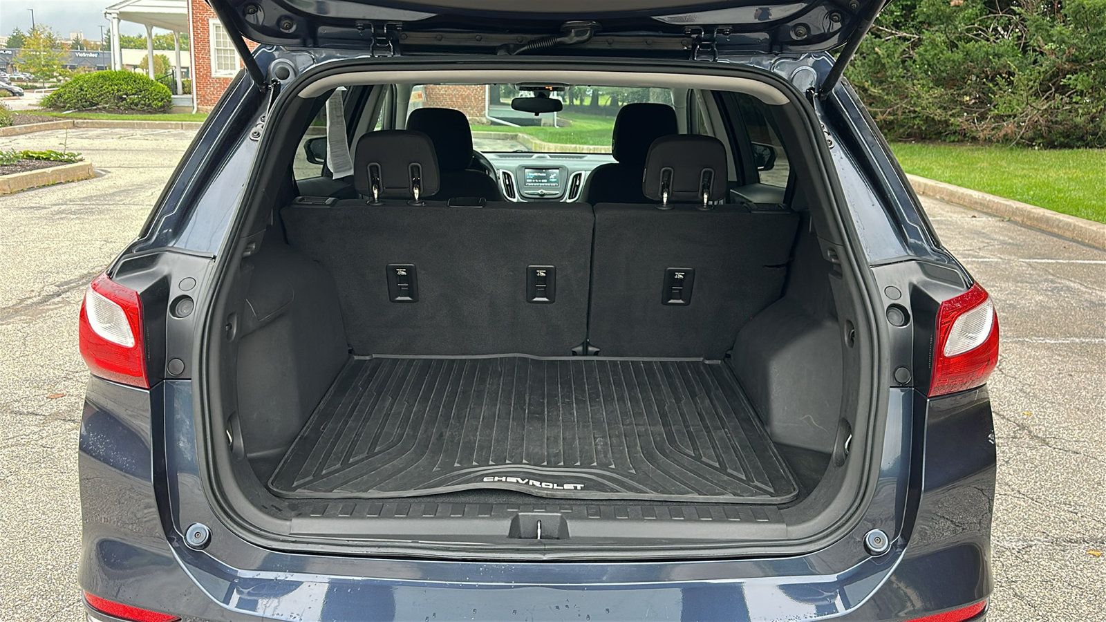 Used 2018 Chevrolet Equinox LT AWD/4WD image 7