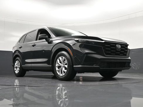 Used 2025 Honda CR-V LX image 31