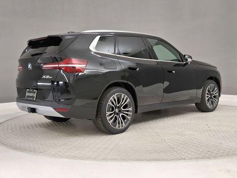 New 2026 BMW X3 xDrive30 w/ Premium Package AWD/4WD image 7