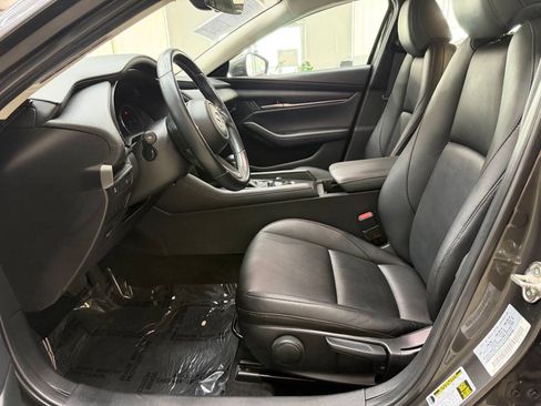 Used 2021 MAZDA MAZDA3 s FWD image 11