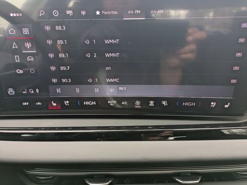 New 2026 Audi A6 Premium Plus AWD/4WD image 23