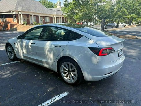 Used 2023 Tesla Model 3 Standard Range RWD image 9