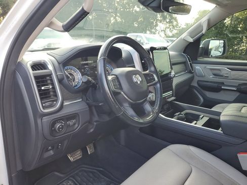 Used 2022 RAM 1500 Limited RWD image 19