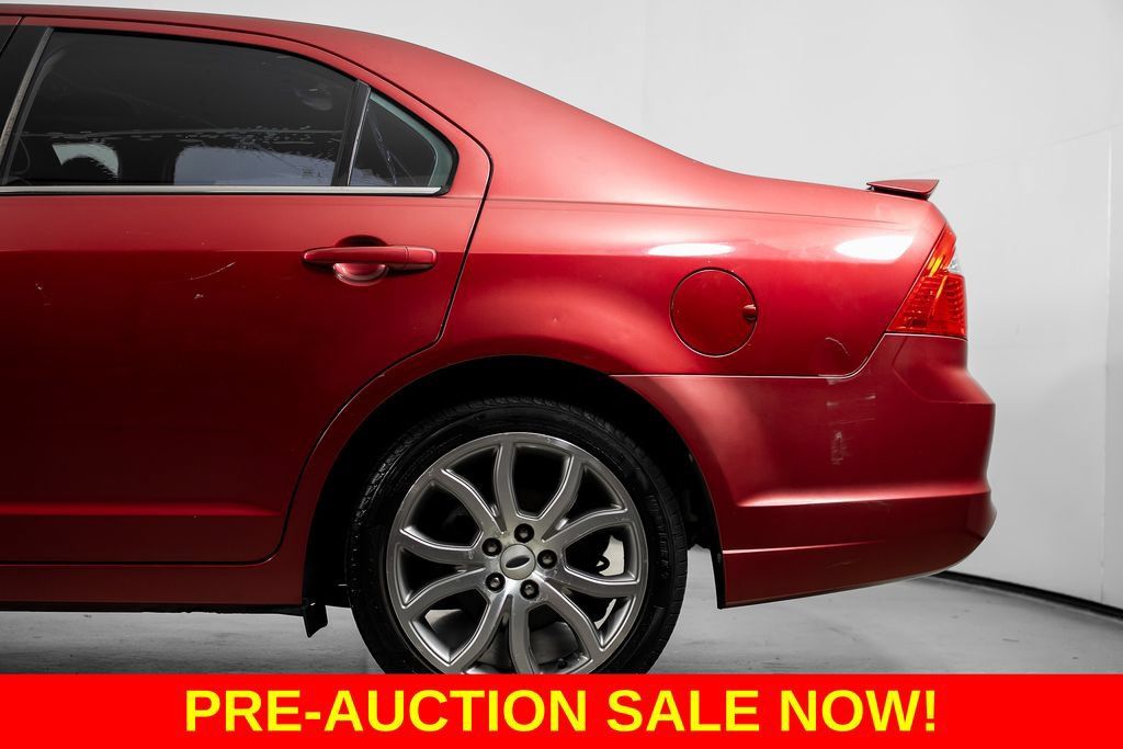 Used 2012 Ford Fusion SE FWD image 13