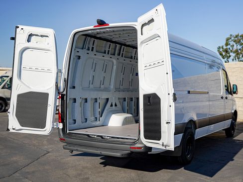 New 2026 Mercedes-Benz Sprinter 3500 image 8