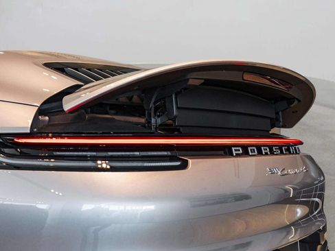 Used 2020 Porsche 911 Carrera 4S AWD/4WD image 58