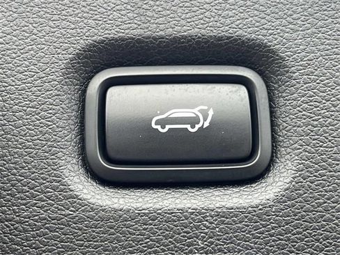 Certified 2022 Hyundai Santa Fe Limited w/ Cargo Package image 12