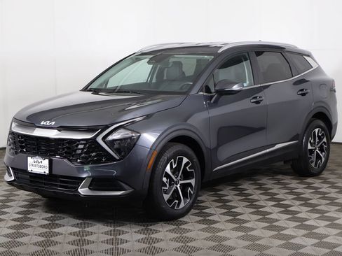 Used 2023 Kia Sportage EX AWD/4WD image 8