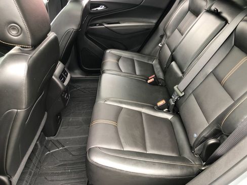 Used 2023 Chevrolet Equinox Premier image 23