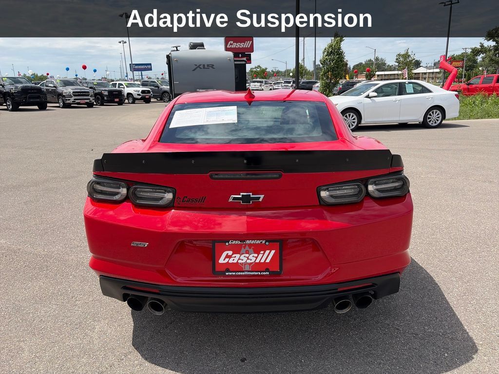 Used 2021 Chevrolet Camaro SS RWD image 4