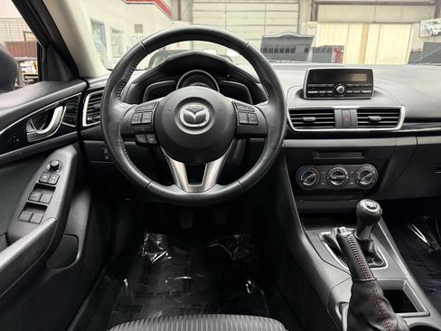 Used 2014 MAZDA MAZDA3 i Touring image 20