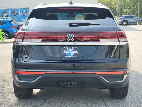 New 2026 Volkswagen Atlas Cross Sport SE image 5