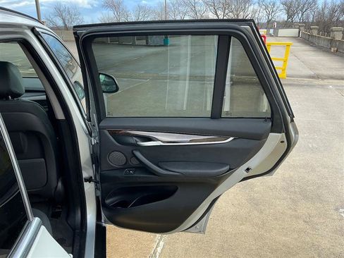 Used 2016 BMW X5 xDrive40e image 36