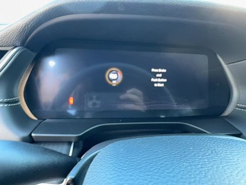 New 2025 Jeep Grand Cherokee Altitude image 18