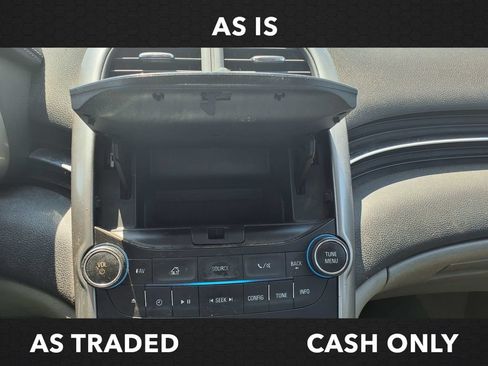 Used 2014 Chevrolet Malibu LT FWD image 19