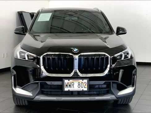 Certified 2023 BMW X1 xDrive28i w/ Convenience Package AWD/4WD image 3