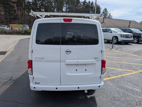 Used 2021 Nissan NV200 SV w/ Sliding Door Glass Package image 6