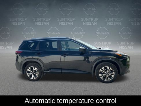 Used 2023 Nissan Rogue SV w/ SV Premium B Package AWD/4WD image 8