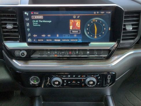 Used 2023 Chevrolet Silverado 1500 RST RWD image 19
