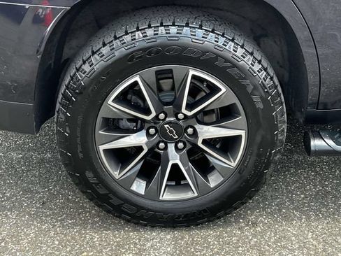 Used 2022 Chevrolet Tahoe Z71 AWD/4WD image 8