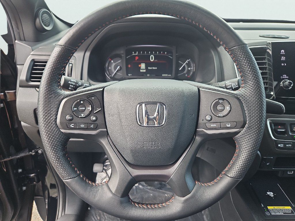 Certified 2024 Honda Passport TrailSport image 28