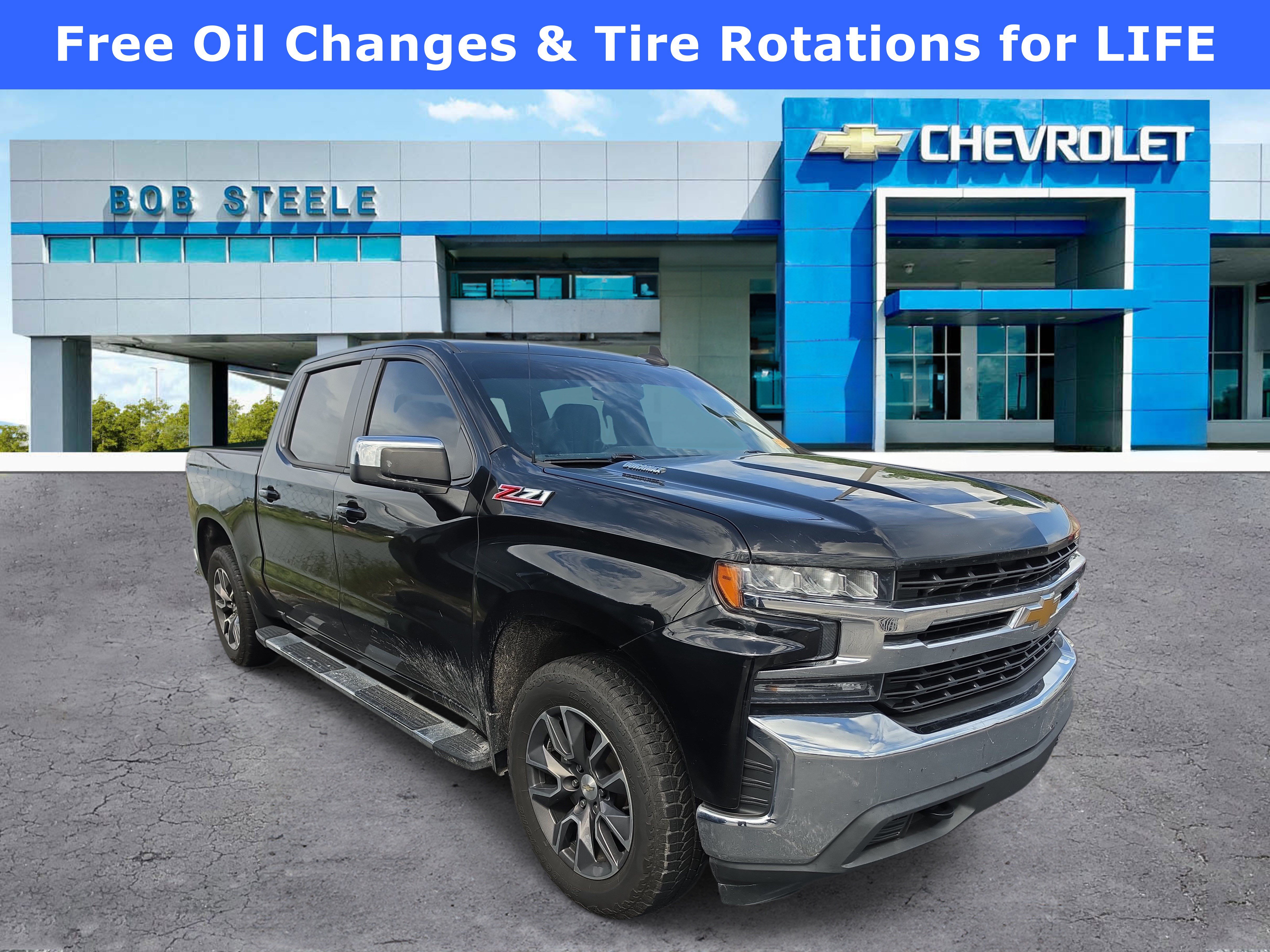 Used 2021 Chevrolet Silverado 1500 LT AWD/4WD image 1