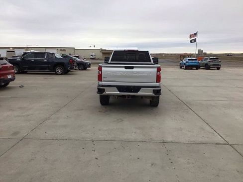 Used 2020 Chevrolet Silverado 3500 LT w/ Convenience Package AWD/4WD image 4