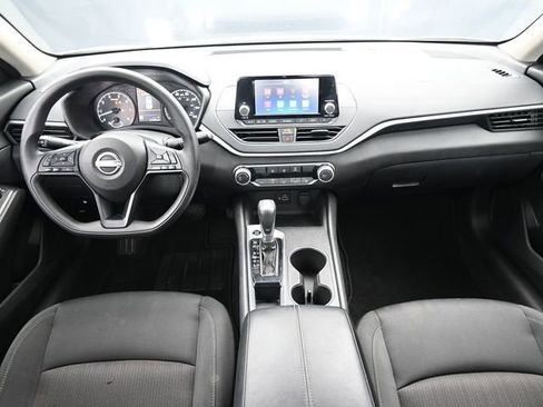 Used 2024 Nissan Altima 2.5 S image 25